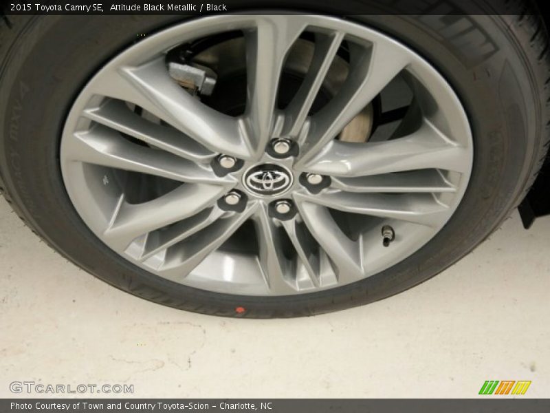 Attitude Black Metallic / Black 2015 Toyota Camry SE