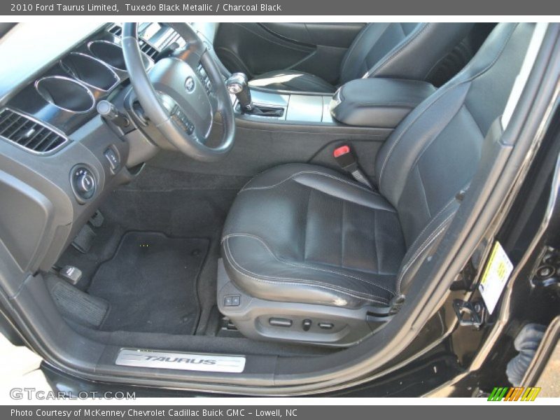 Tuxedo Black Metallic / Charcoal Black 2010 Ford Taurus Limited