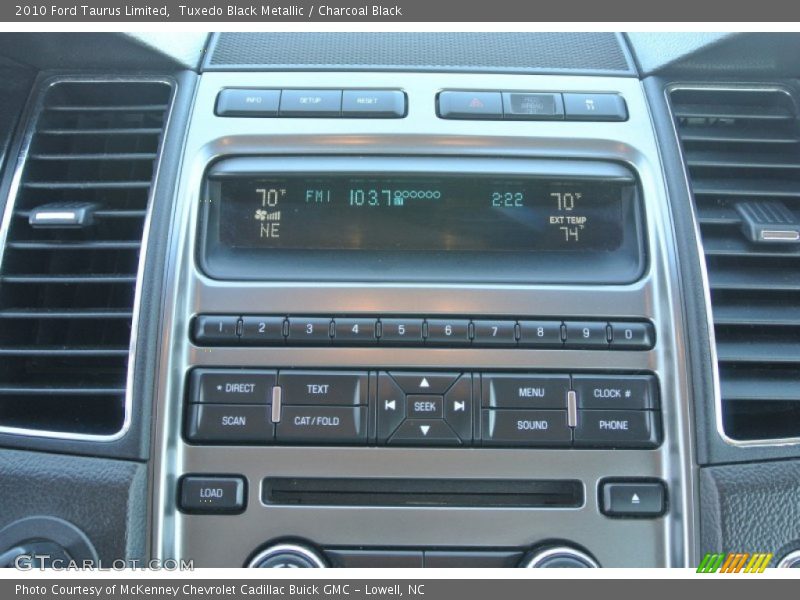 Tuxedo Black Metallic / Charcoal Black 2010 Ford Taurus Limited