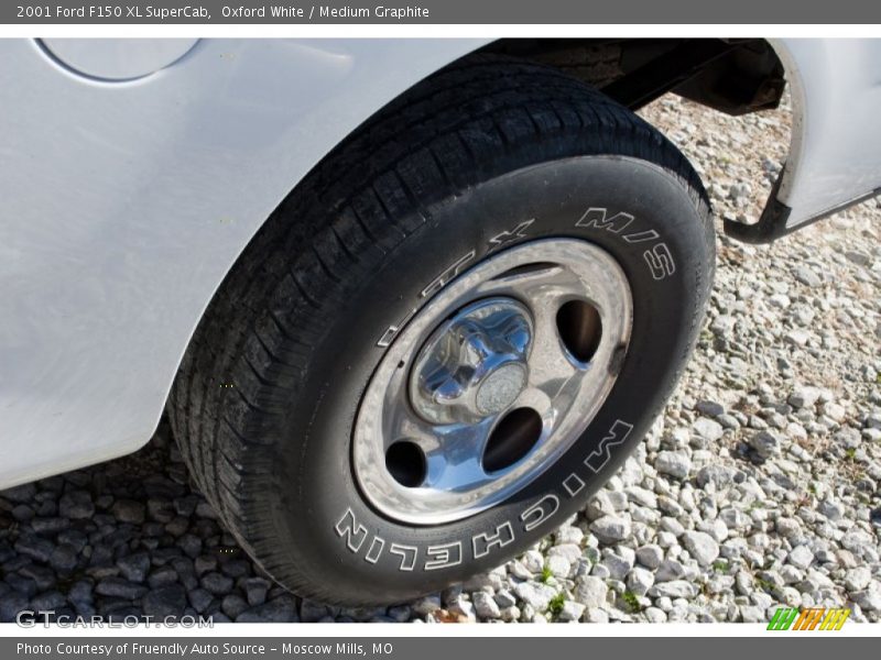 Oxford White / Medium Graphite 2001 Ford F150 XL SuperCab