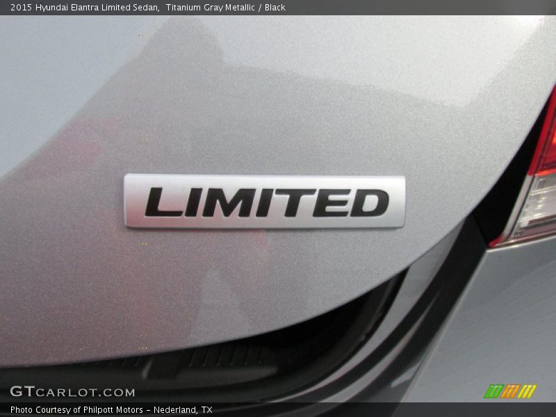 Titanium Gray Metallic / Black 2015 Hyundai Elantra Limited Sedan