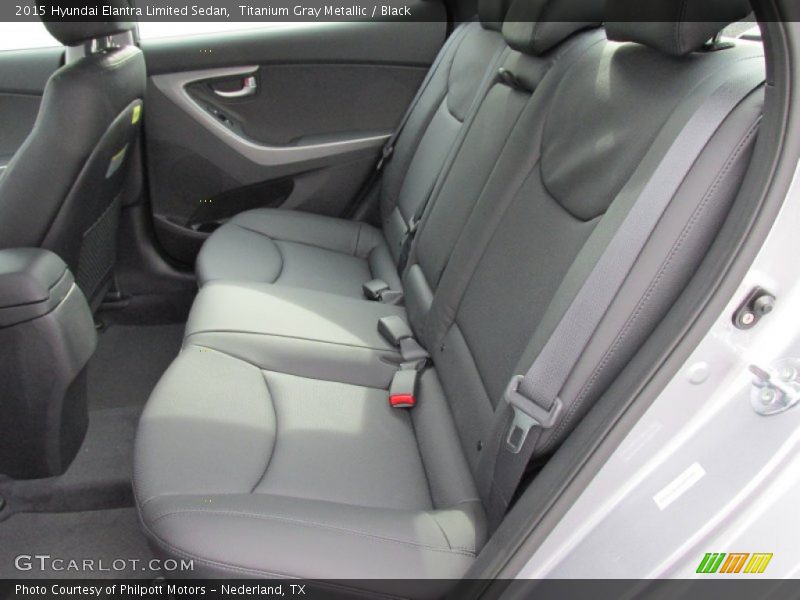 Titanium Gray Metallic / Black 2015 Hyundai Elantra Limited Sedan