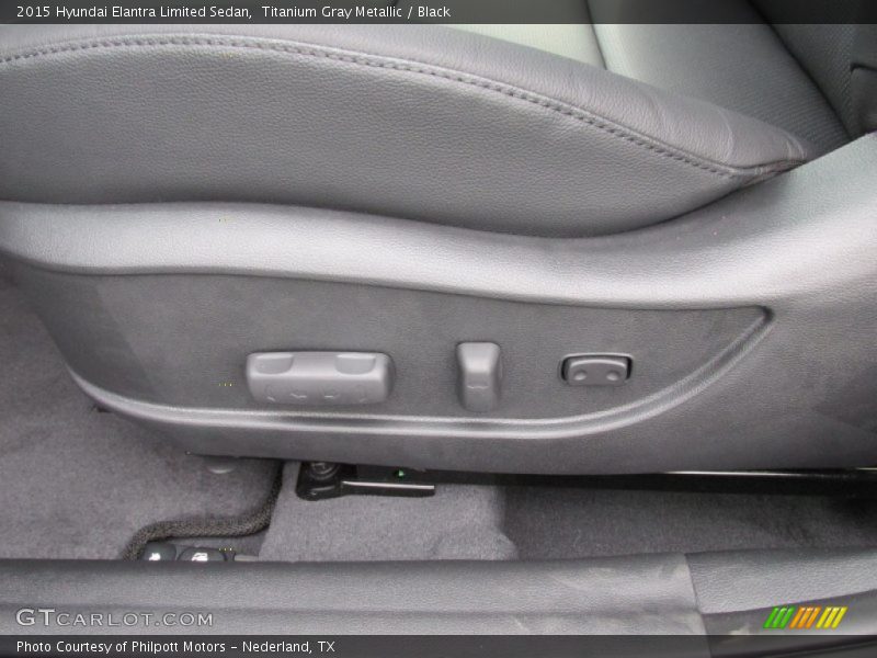 Titanium Gray Metallic / Black 2015 Hyundai Elantra Limited Sedan