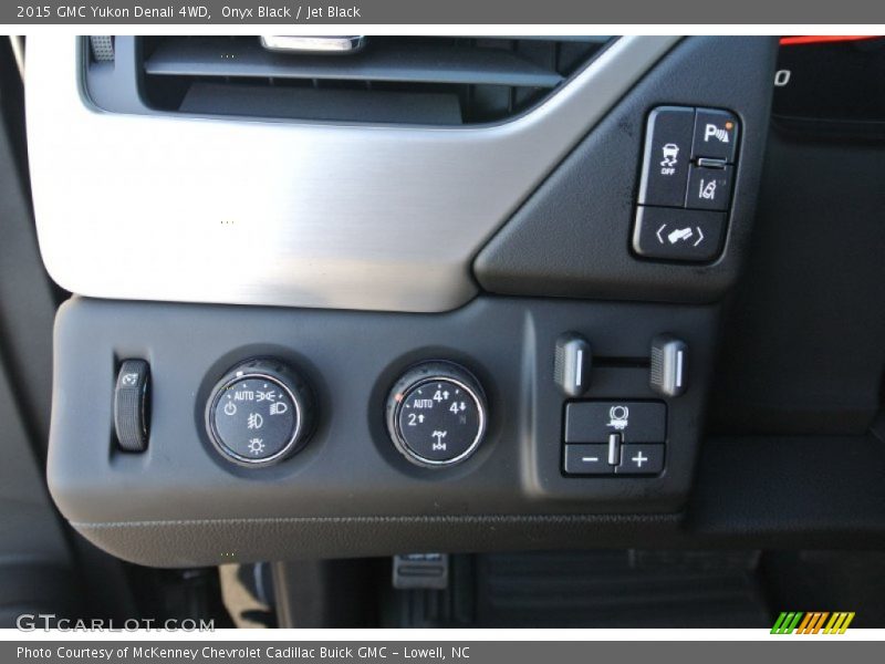 Onyx Black / Jet Black 2015 GMC Yukon Denali 4WD