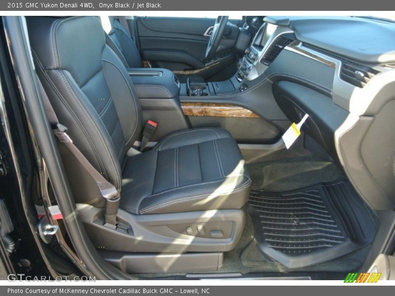 Onyx Black / Jet Black 2015 GMC Yukon Denali 4WD