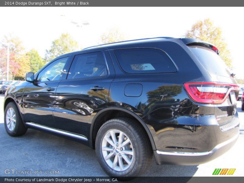 Bright White / Black 2014 Dodge Durango SXT