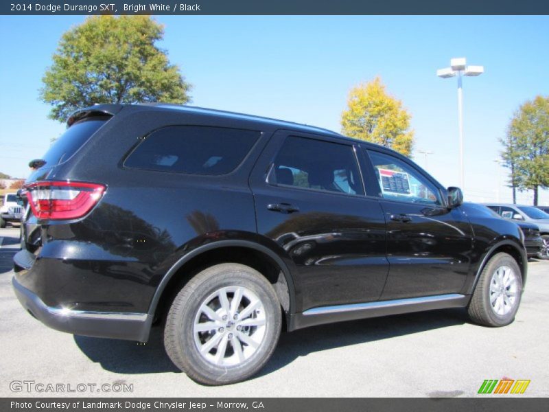 Bright White / Black 2014 Dodge Durango SXT