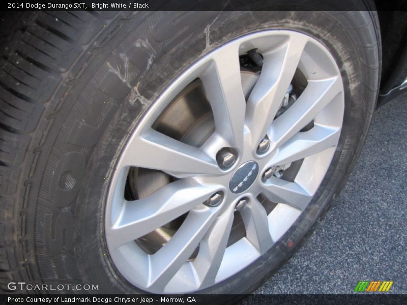 Bright White / Black 2014 Dodge Durango SXT
