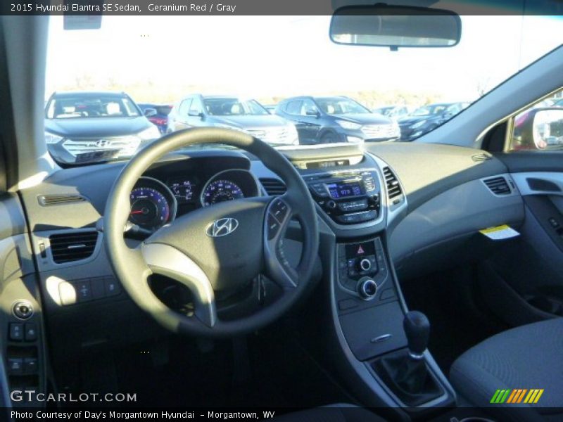Geranium Red / Gray 2015 Hyundai Elantra SE Sedan