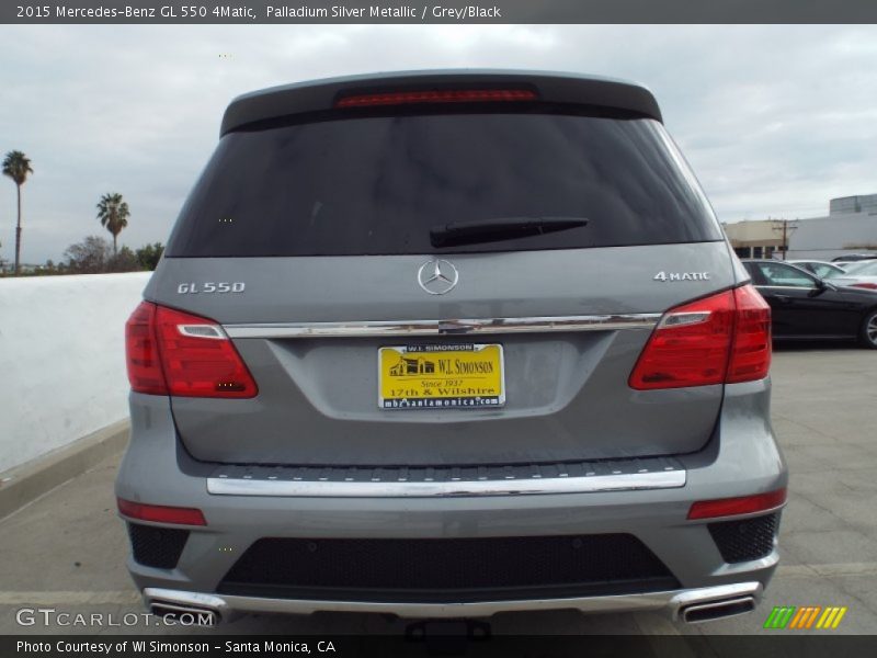 Palladium Silver Metallic / Grey/Black 2015 Mercedes-Benz GL 550 4Matic