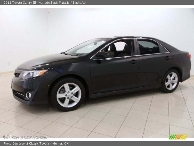 Attitude Black Metallic / Black/Ash 2012 Toyota Camry SE
