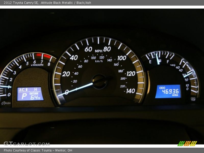 Attitude Black Metallic / Black/Ash 2012 Toyota Camry SE