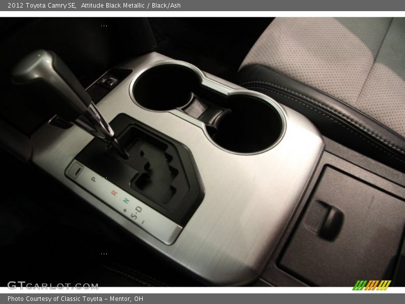 Attitude Black Metallic / Black/Ash 2012 Toyota Camry SE