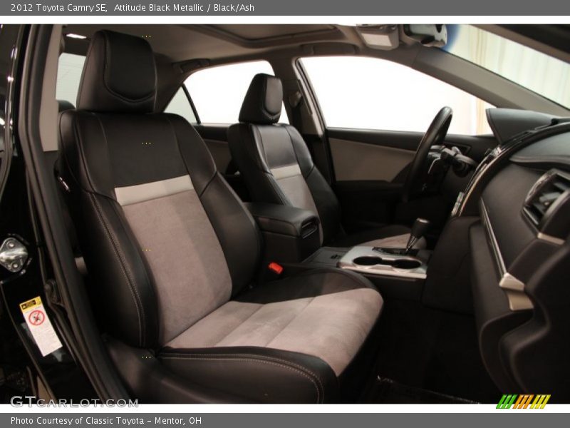 Attitude Black Metallic / Black/Ash 2012 Toyota Camry SE