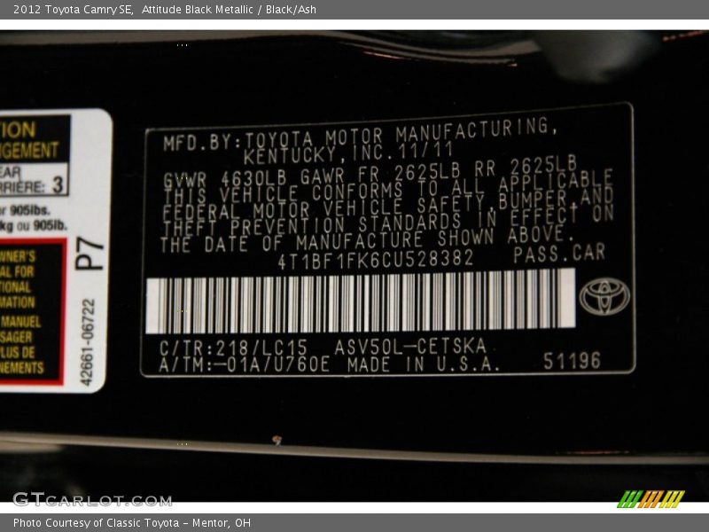 Attitude Black Metallic / Black/Ash 2012 Toyota Camry SE