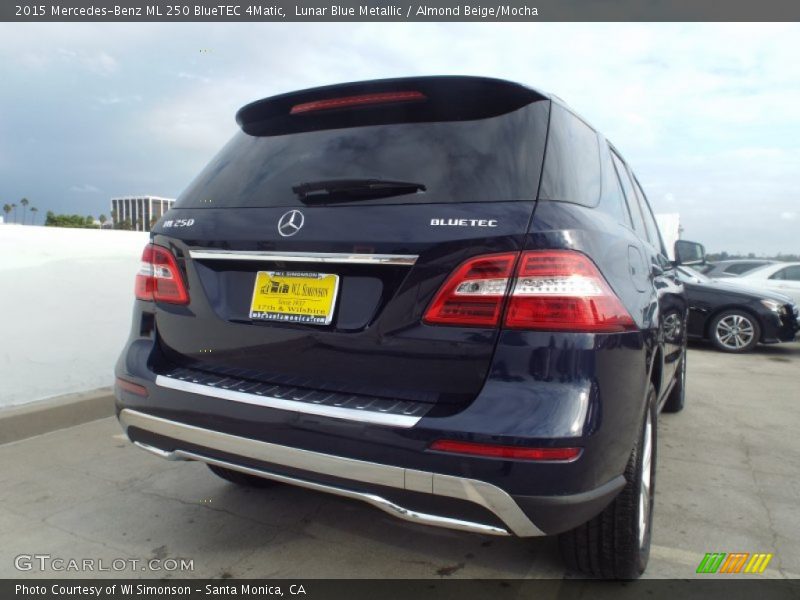 Lunar Blue Metallic / Almond Beige/Mocha 2015 Mercedes-Benz ML 250 BlueTEC 4Matic