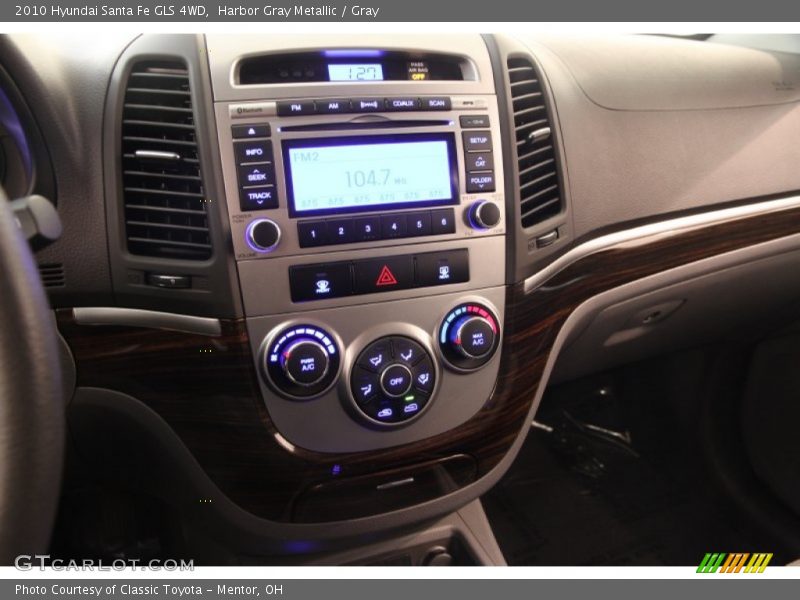 Harbor Gray Metallic / Gray 2010 Hyundai Santa Fe GLS 4WD