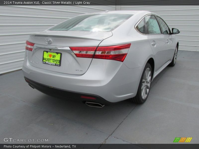 Classic Silver Metallic / Light Gray 2014 Toyota Avalon XLE