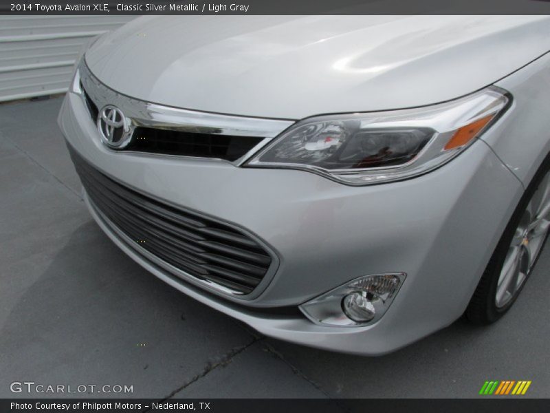 Classic Silver Metallic / Light Gray 2014 Toyota Avalon XLE