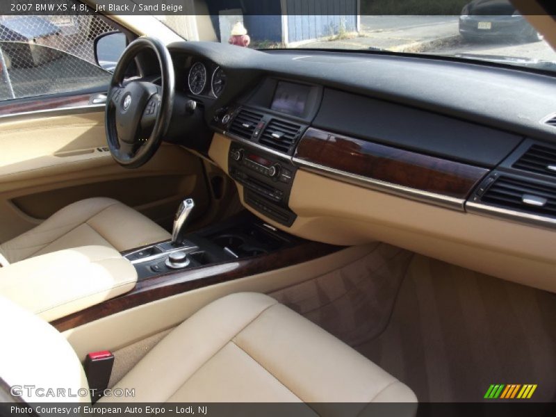 Jet Black / Sand Beige 2007 BMW X5 4.8i