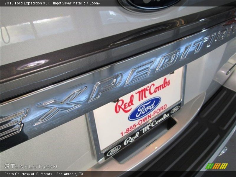 Ingot Silver Metallic / Ebony 2015 Ford Expedition XLT