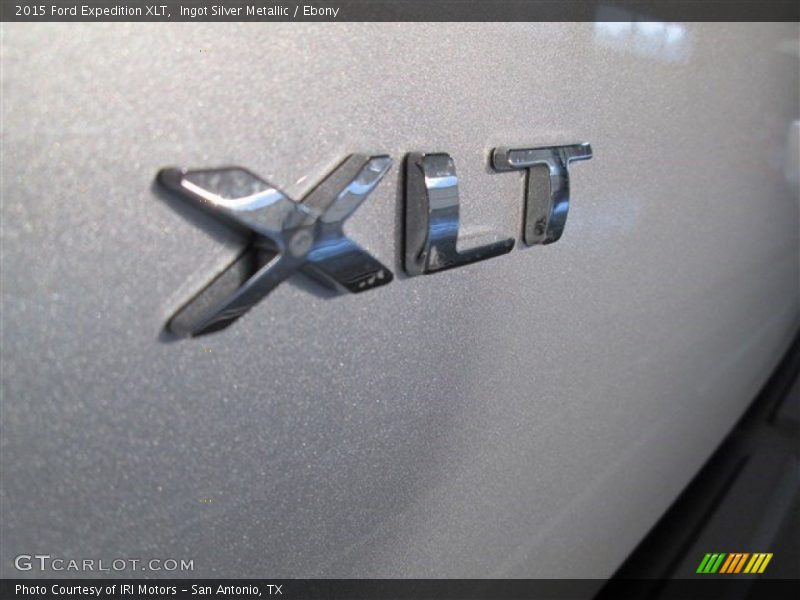 Ingot Silver Metallic / Ebony 2015 Ford Expedition XLT