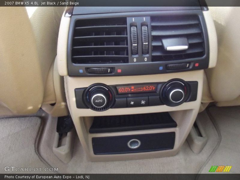 Jet Black / Sand Beige 2007 BMW X5 4.8i