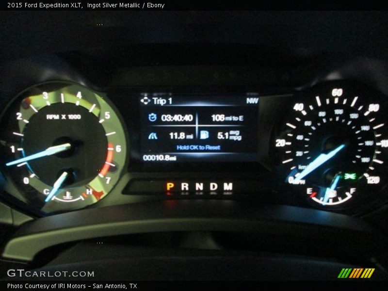 Ingot Silver Metallic / Ebony 2015 Ford Expedition XLT