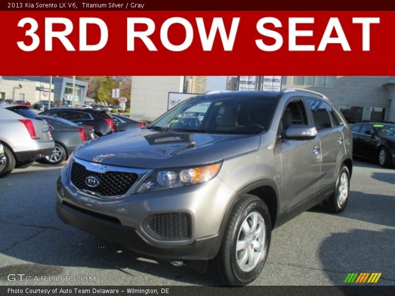 Titanium Silver / Gray 2013 Kia Sorento LX V6