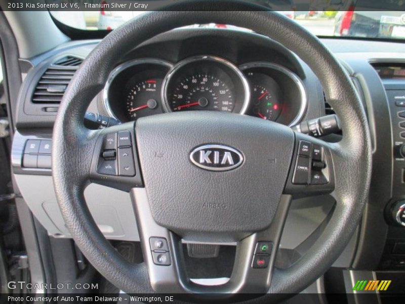Titanium Silver / Gray 2013 Kia Sorento LX V6