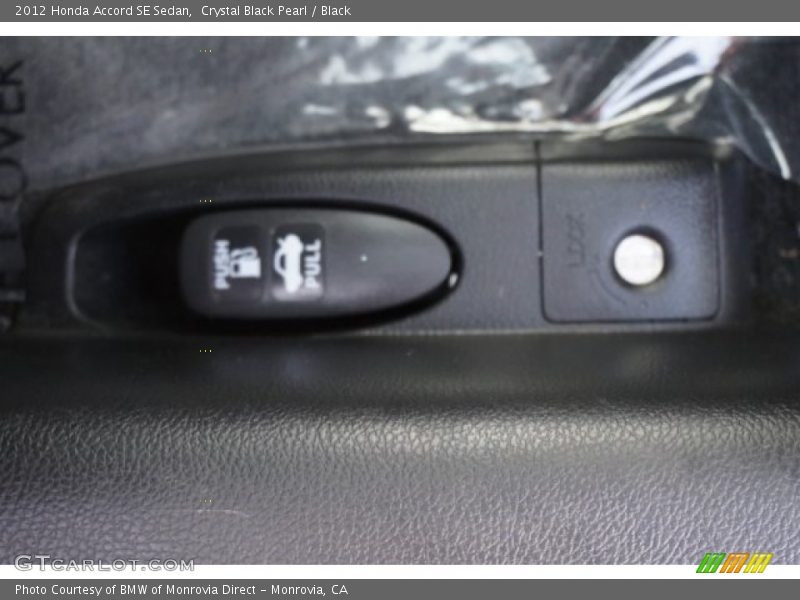 Crystal Black Pearl / Black 2012 Honda Accord SE Sedan