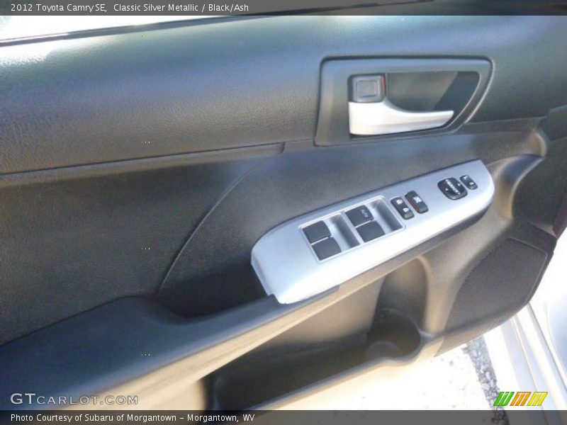 Classic Silver Metallic / Black/Ash 2012 Toyota Camry SE