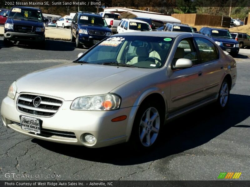 Sunlit Sand Metallic / Blond 2002 Nissan Maxima SE