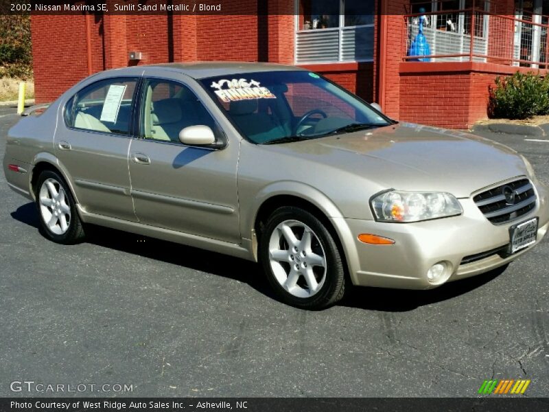 Sunlit Sand Metallic / Blond 2002 Nissan Maxima SE