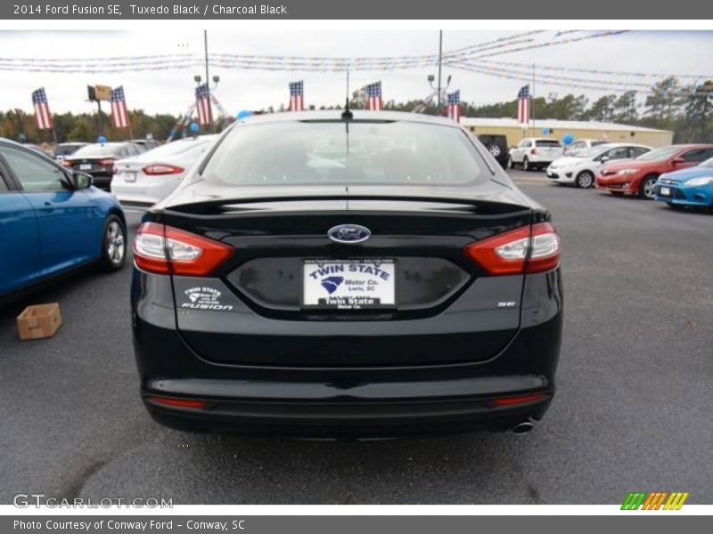 Tuxedo Black / Charcoal Black 2014 Ford Fusion SE