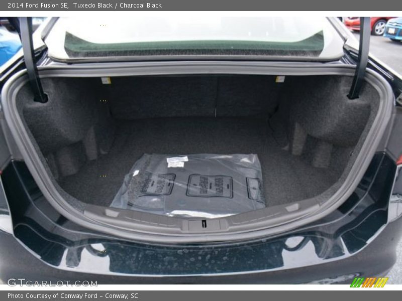 Tuxedo Black / Charcoal Black 2014 Ford Fusion SE