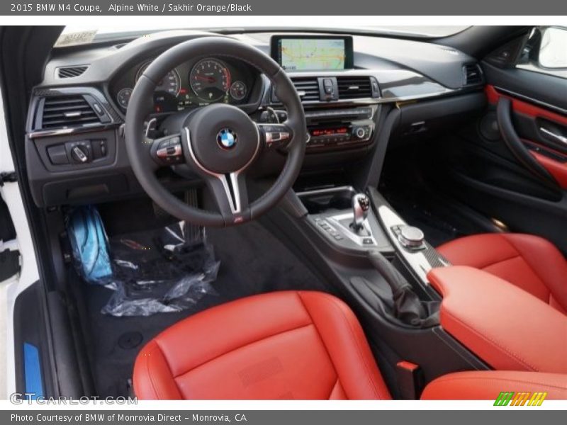 Alpine White / Sakhir Orange/Black 2015 BMW M4 Coupe