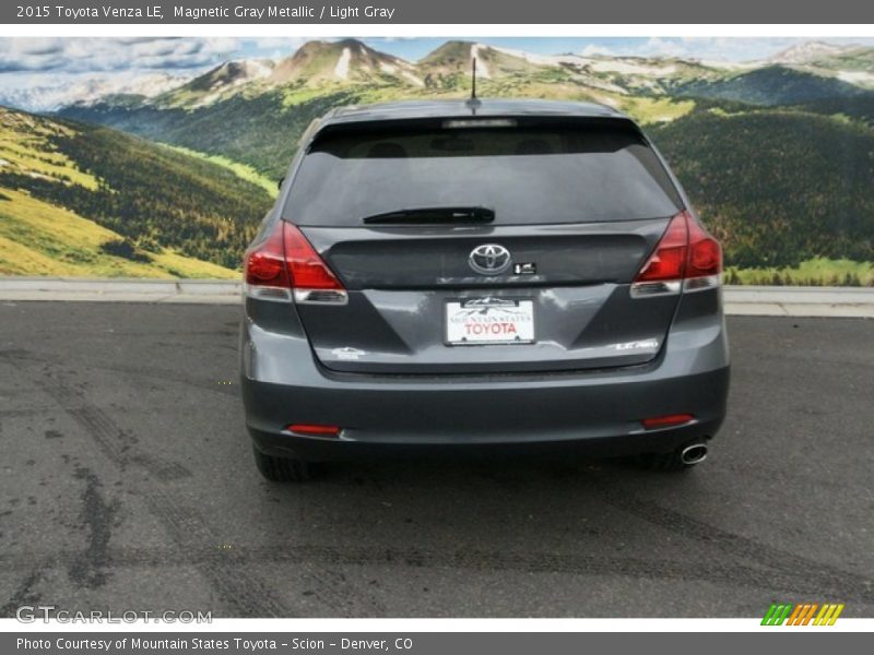 Magnetic Gray Metallic / Light Gray 2015 Toyota Venza LE