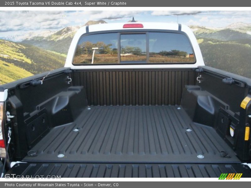 Super White / Graphite 2015 Toyota Tacoma V6 Double Cab 4x4