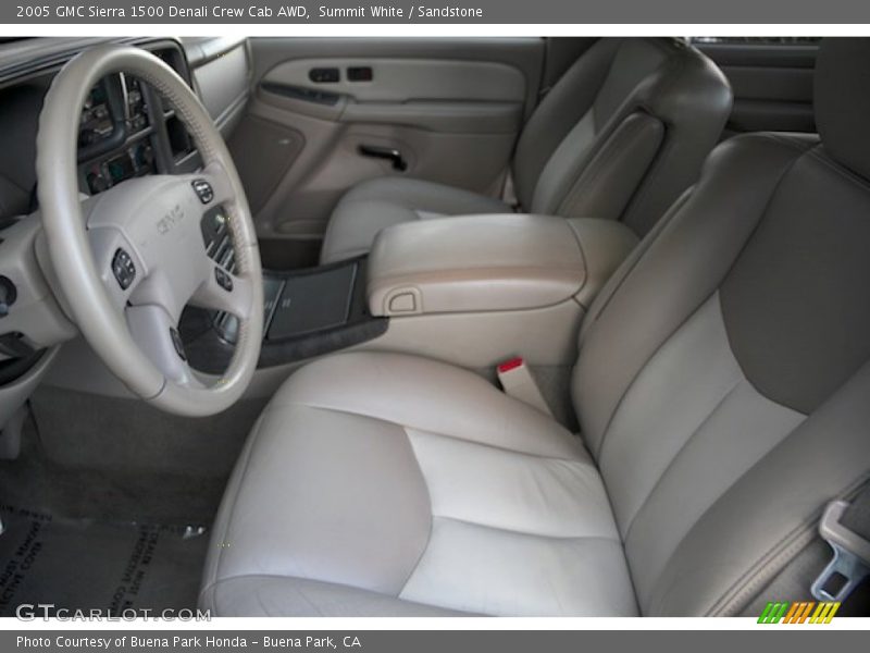 Summit White / Sandstone 2005 GMC Sierra 1500 Denali Crew Cab AWD