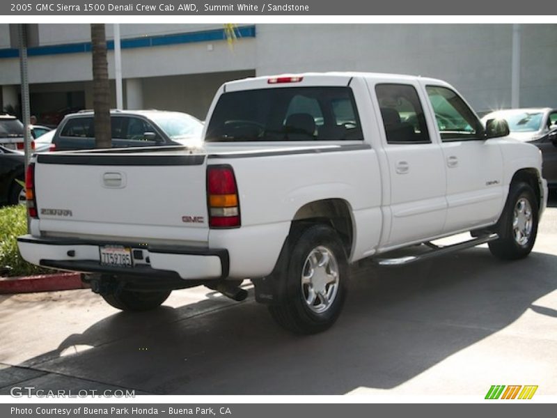 Summit White / Sandstone 2005 GMC Sierra 1500 Denali Crew Cab AWD