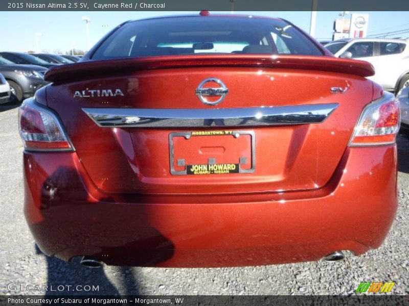 Cayenne Red / Charcoal 2015 Nissan Altima 2.5 SV