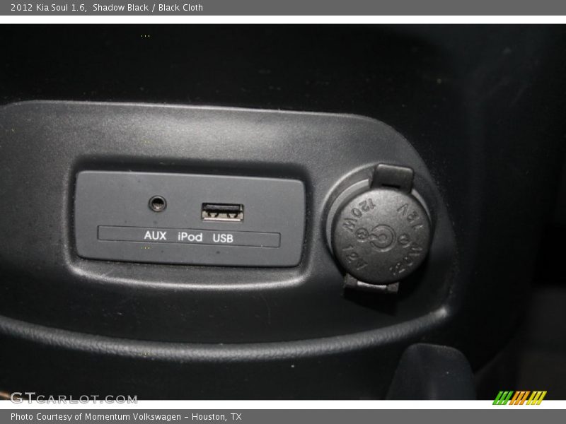 Shadow Black / Black Cloth 2012 Kia Soul 1.6