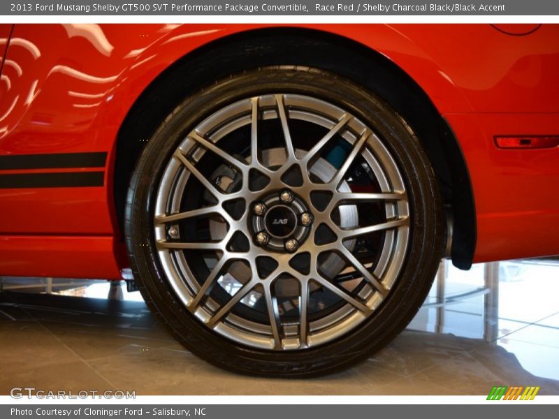  2013 Mustang Shelby GT500 SVT Performance Package Convertible Wheel