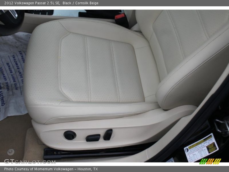 Black / Cornsilk Beige 2012 Volkswagen Passat 2.5L SE