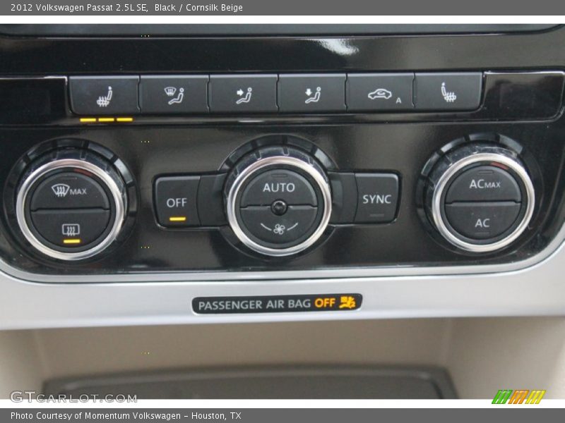 Black / Cornsilk Beige 2012 Volkswagen Passat 2.5L SE