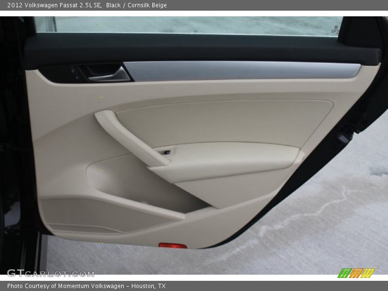Black / Cornsilk Beige 2012 Volkswagen Passat 2.5L SE