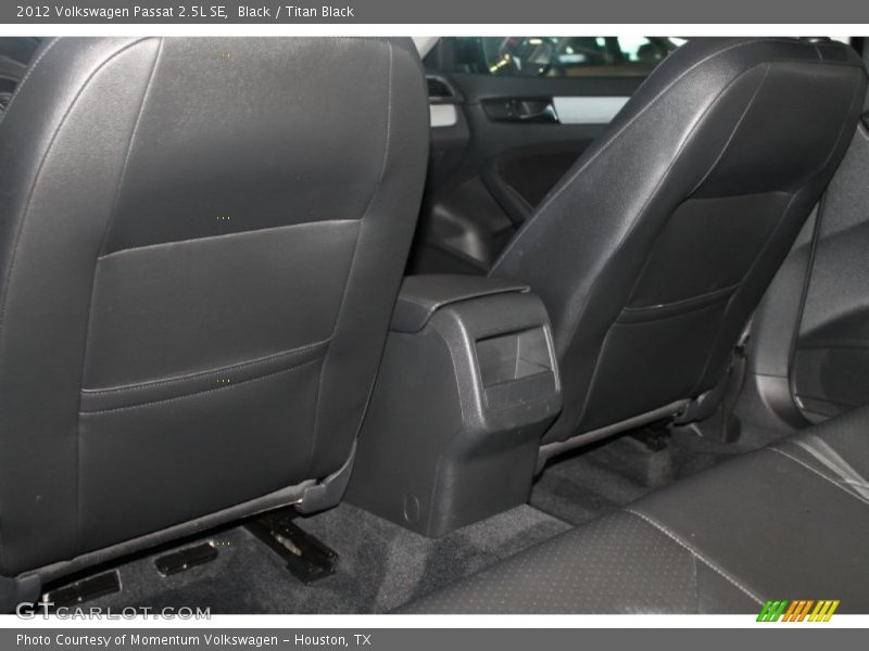 Black / Titan Black 2012 Volkswagen Passat 2.5L SE