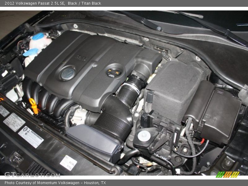 Black / Titan Black 2012 Volkswagen Passat 2.5L SE