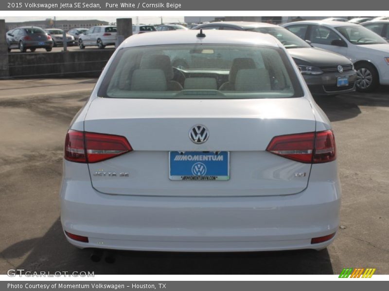 Pure White / Cornsilk Beige 2015 Volkswagen Jetta SE Sedan